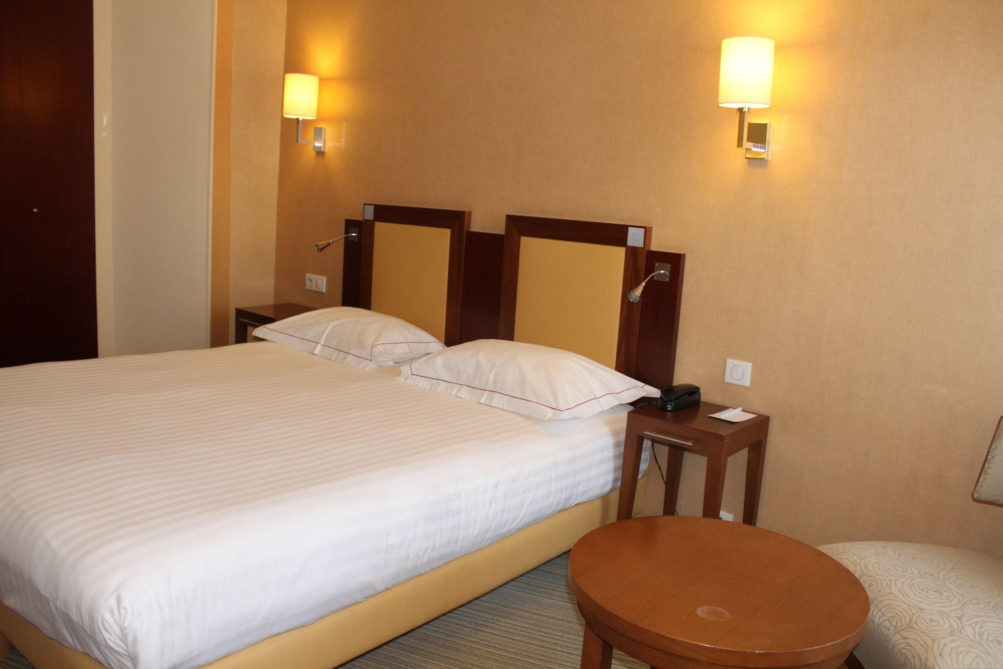Best Western Plus Hotel D'Angleterre Bourges Eksteriør billede